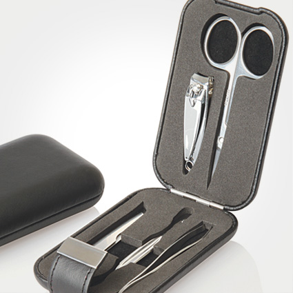 MANICURE SETS